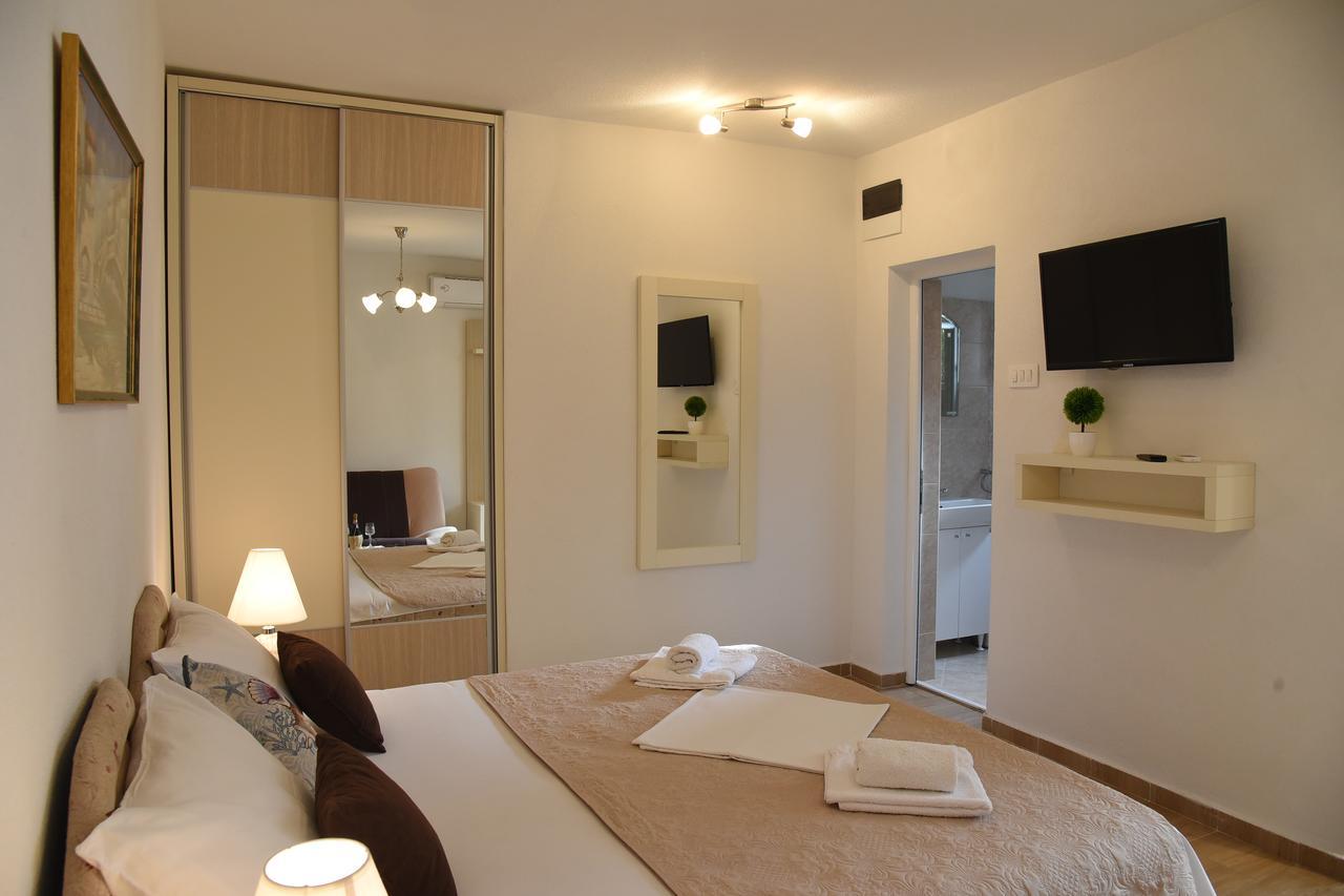 Apartments & Rooms Jelka Kotor Kültér fotó