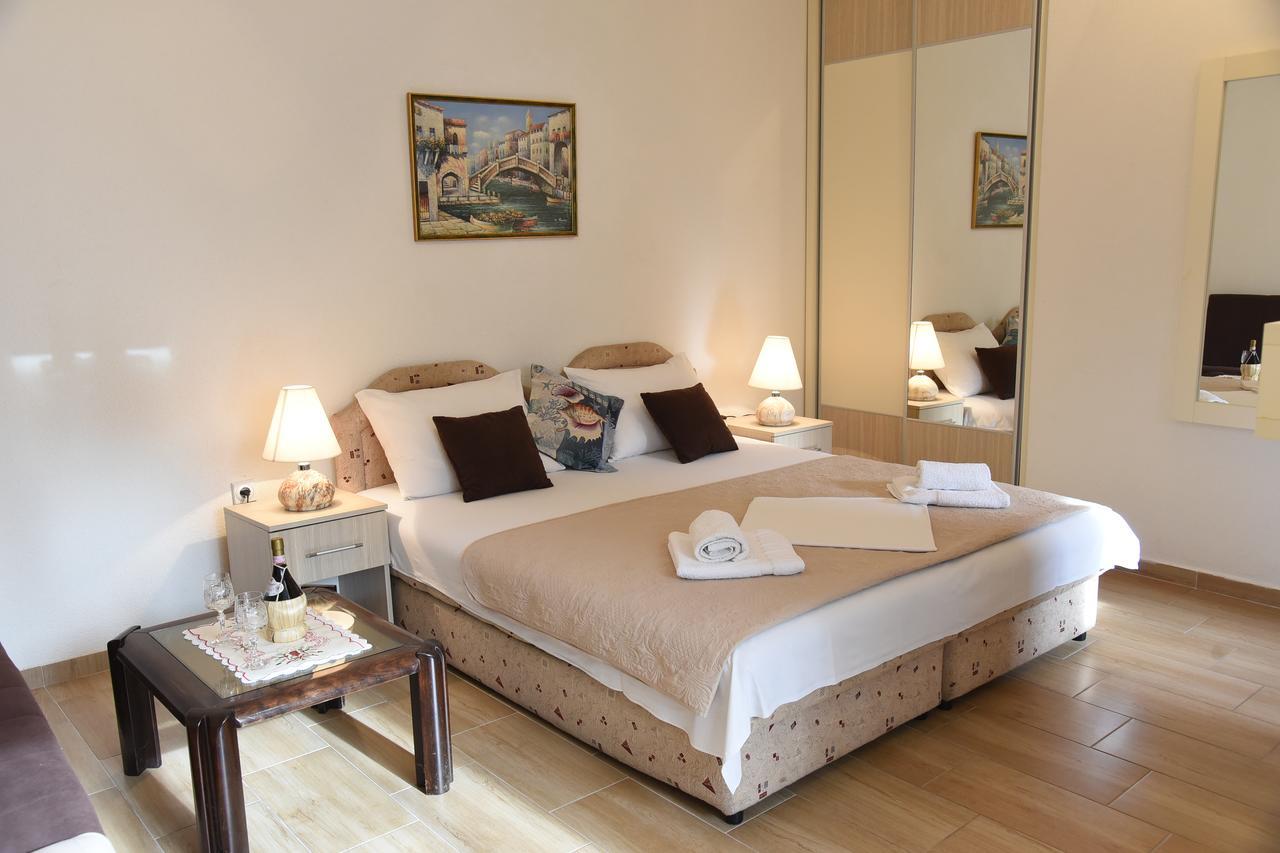 Apartments & Rooms Jelka Kotor Kültér fotó
